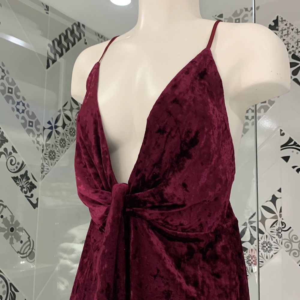 NWOT🌸Super Cute Crashed Velvet Spaghetti Straps Mini Dress - Picture 4 of 15